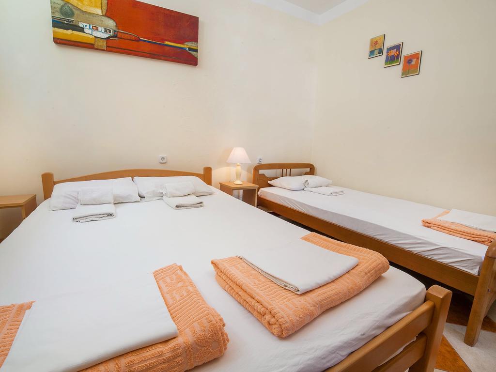 קוטור Apartments Iva מראה חיצוני תמונה