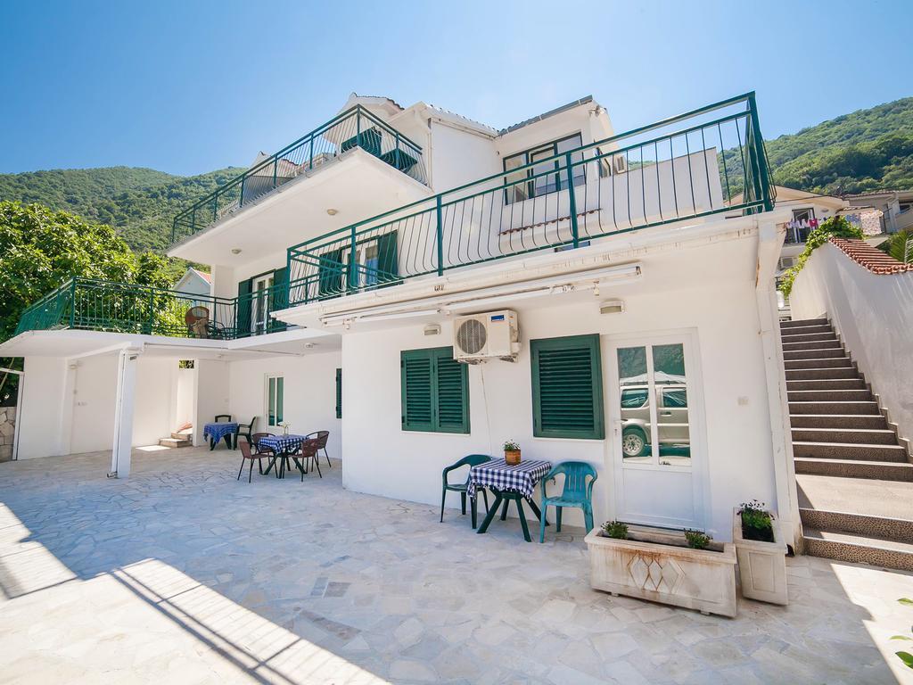 קוטור Apartments Iva מראה חיצוני תמונה